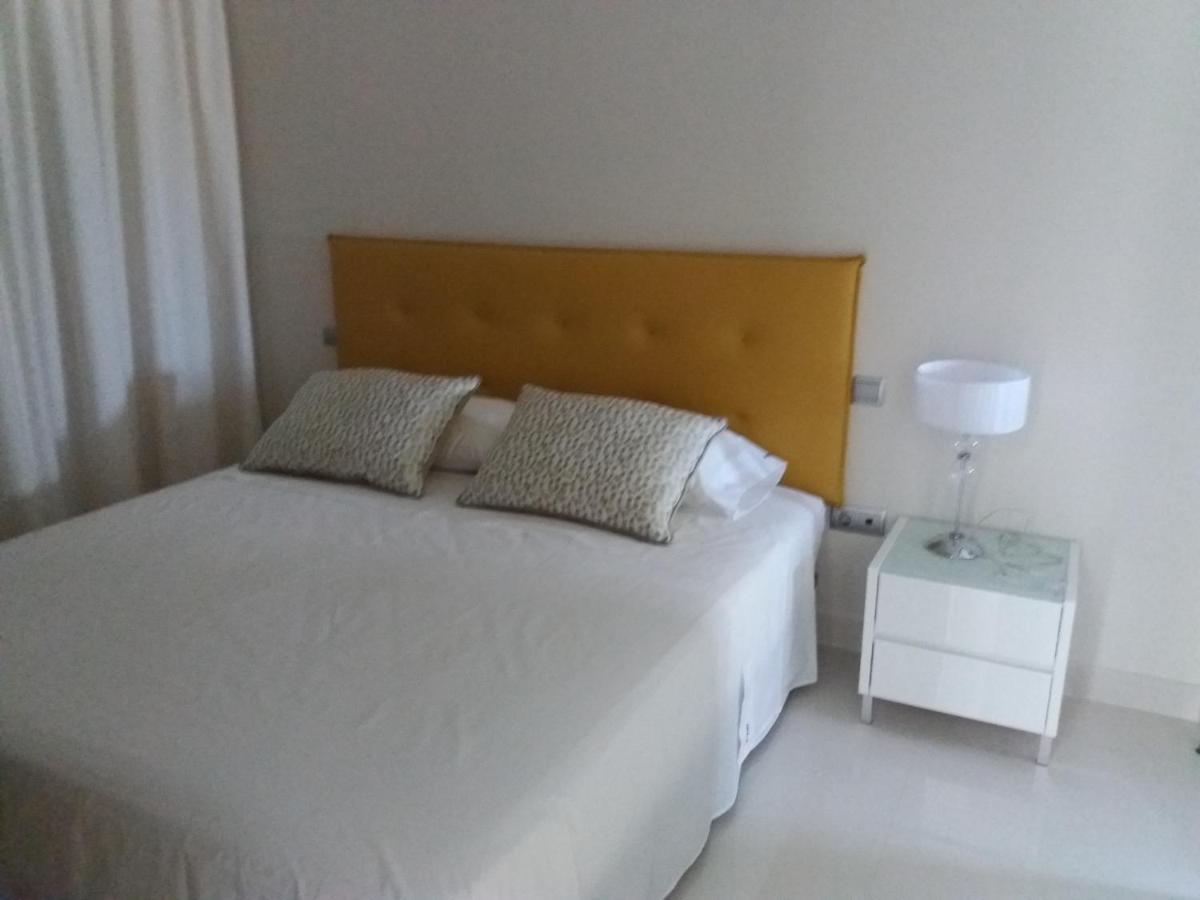 Apartamentos Vista Bella กัลเป ภายนอก รูปภาพ