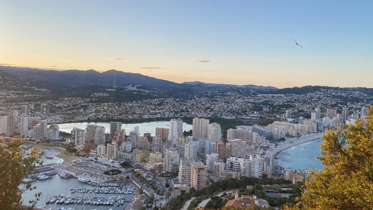 Apartamentos Vista Bella กัลเป ภายนอก รูปภาพ