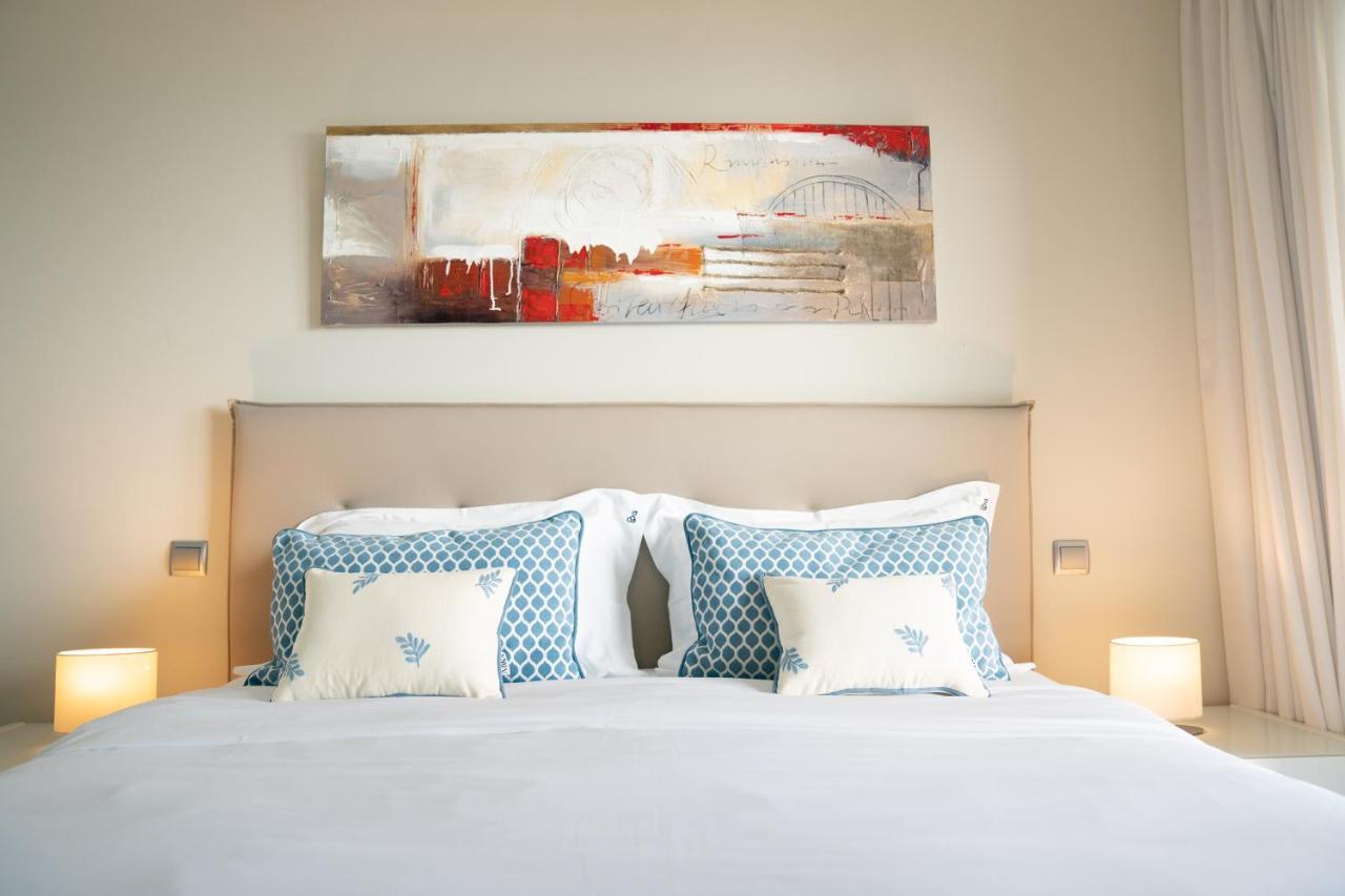 Apartamentos Vista Bella กัลเป ภายนอก รูปภาพ