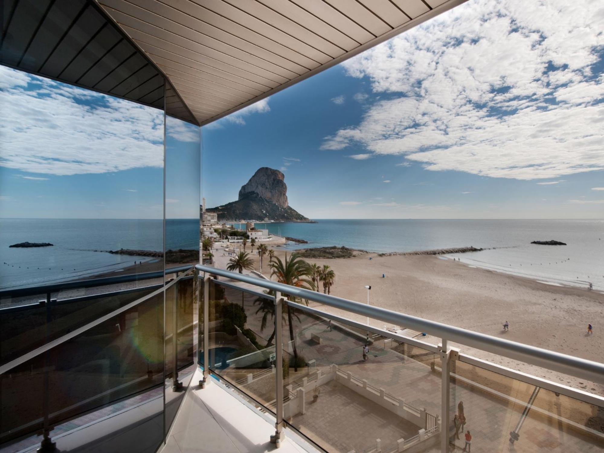 Apartamentos Vista Bella กัลเป ภายนอก รูปภาพ