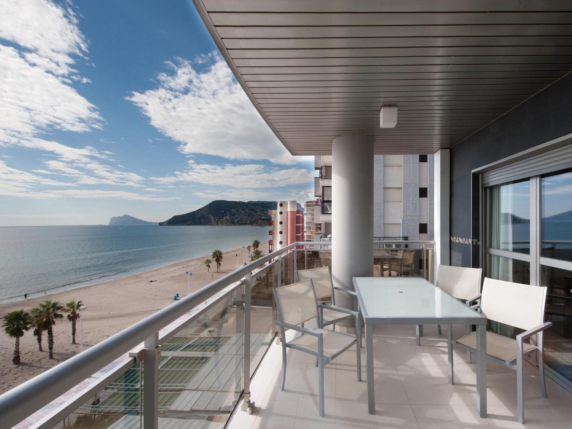 Apartamentos Vista Bella กัลเป ภายนอก รูปภาพ